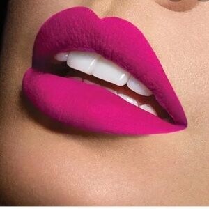 CIATE’ London Velvet Moisturizing Matte Liquid Lipstick "Sass Pot" Pink